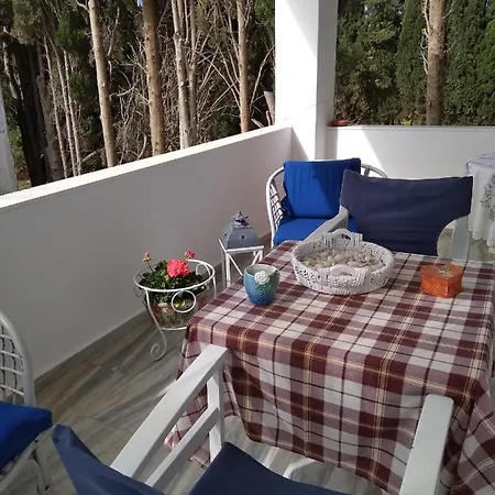 Kiki's Huge Balcony Dream Holiday home Chrisi Akti (Paros)